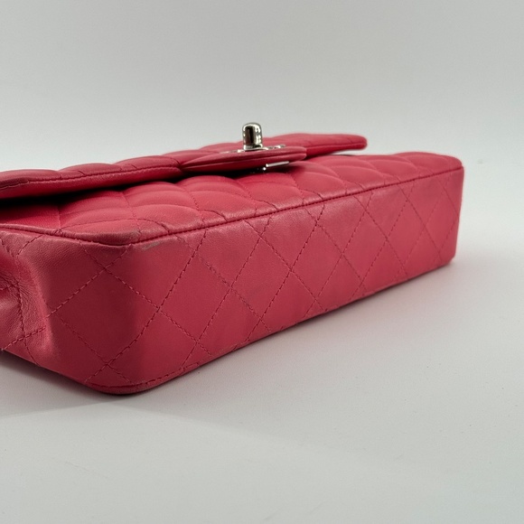 Chanel Classic Flap Shoulder  Bag - Picture 5 of 16